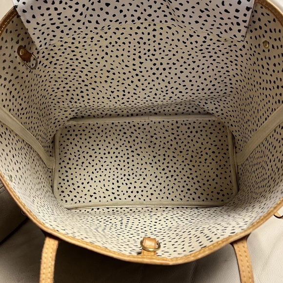 Louis Vuitton x Yayoi Kusama Monogram Waves Neverfull MM - Picture 6 of 8